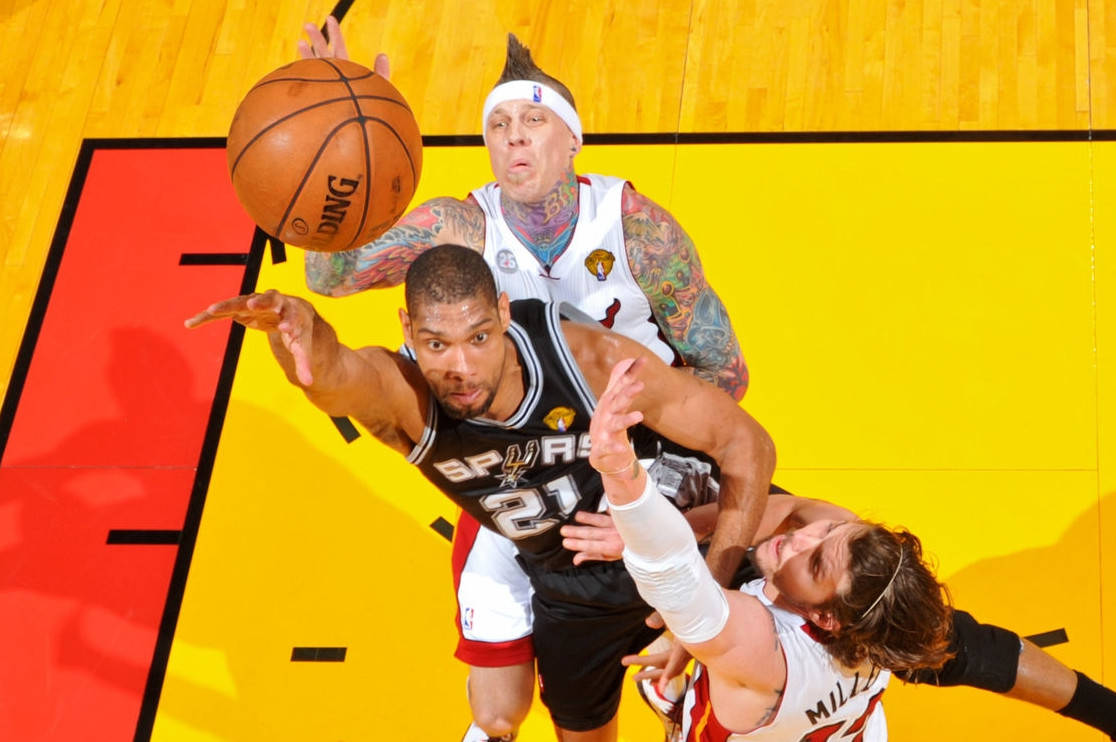 尤文图斯围绕NBA常规赛遗憾出局蒂姆与50激战老鹰分钟，迈阿密热火国际比赛日主帅复盘都惊呆了的简单介绍